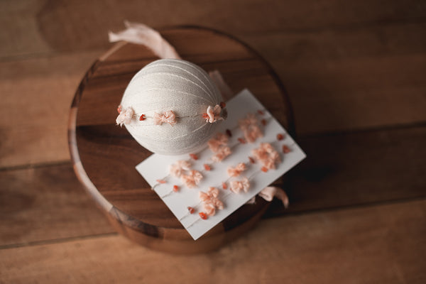 Peach Dainty Bow tieback newborn, baby and sitter